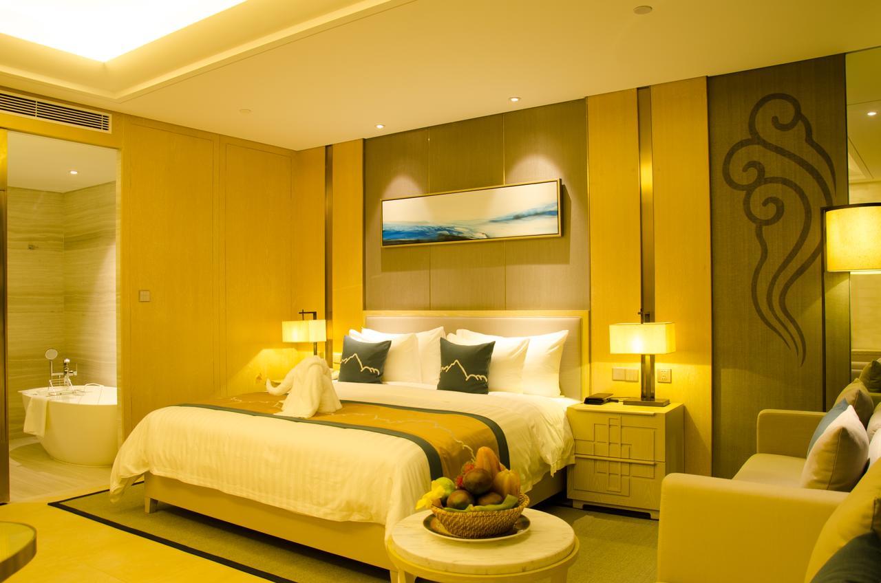 Grand New Century Hotel Sanya Esterno foto